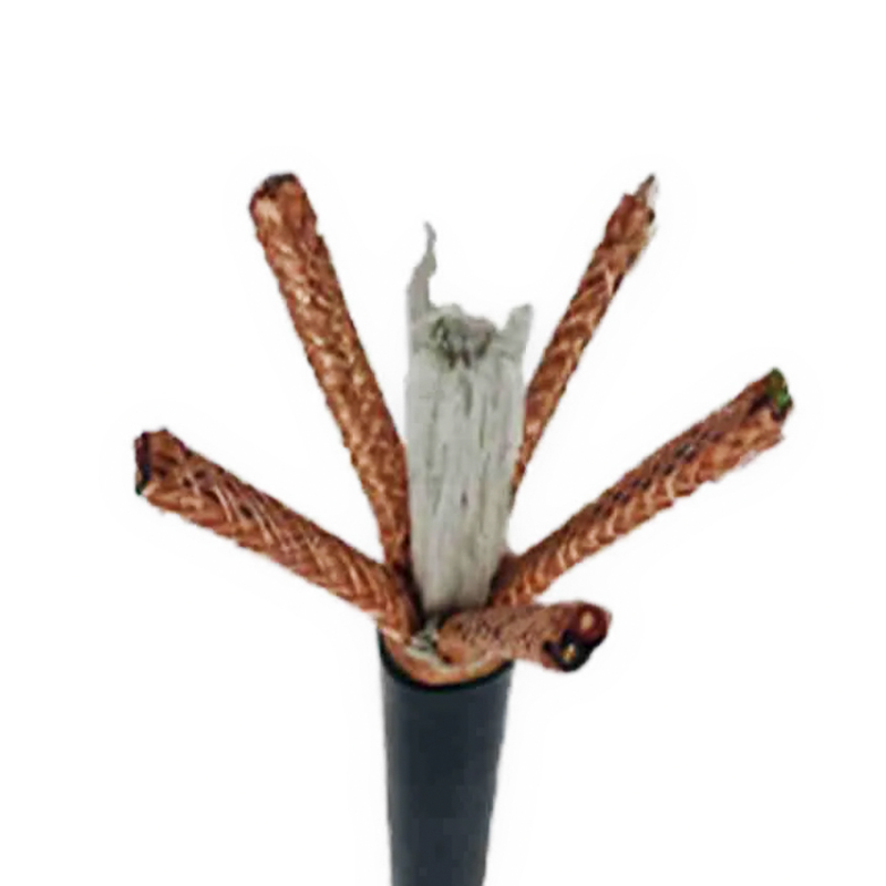 Tråd och kabel för datorer, elektriska apparater, instrument och utrustning